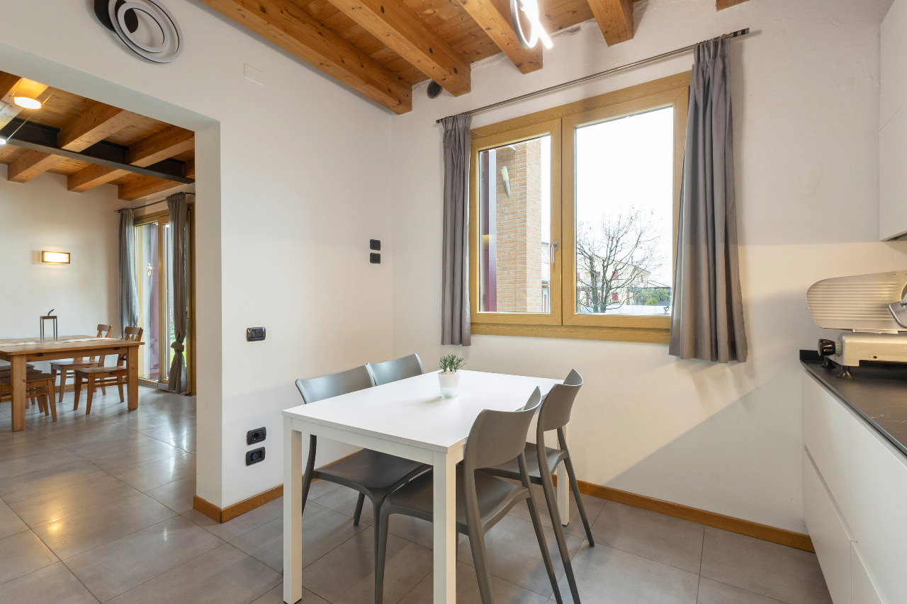 Casa Bifamiliare/Schiera in vendita a Silea